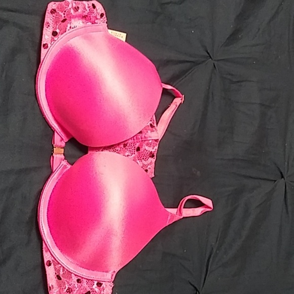 PINK Victoria's Secret Other - Pink pushup bra 34B